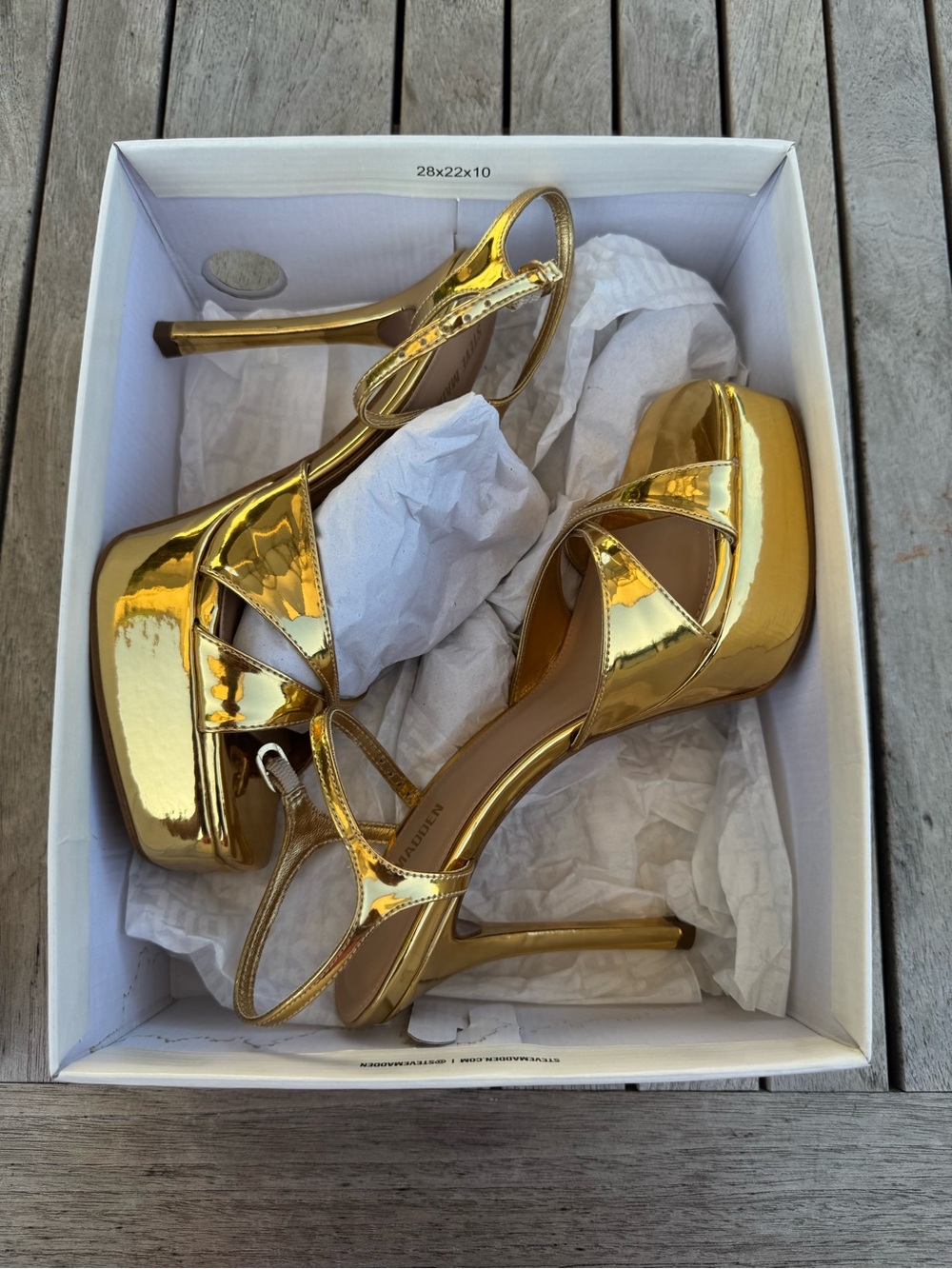 Gold Platform💛 - Picture 7 of 7